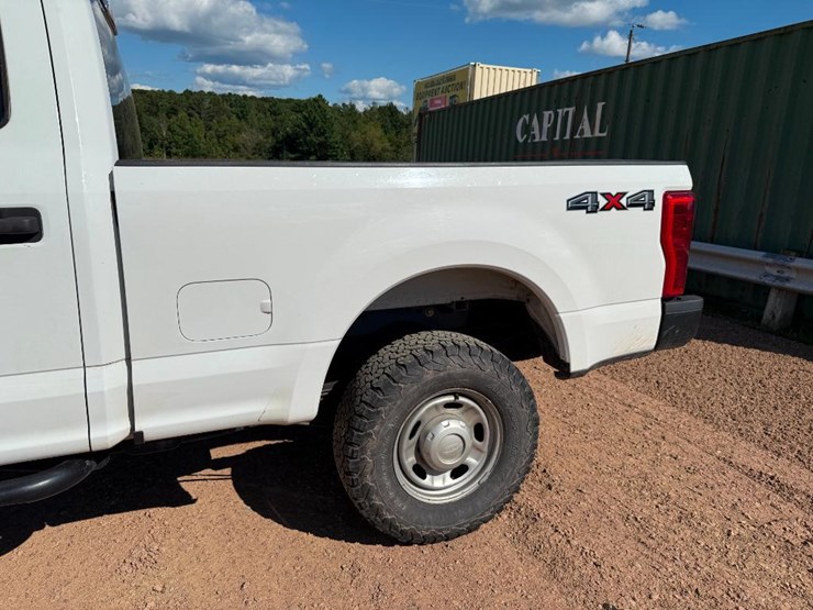 2017-ford-f250-xl-image-20