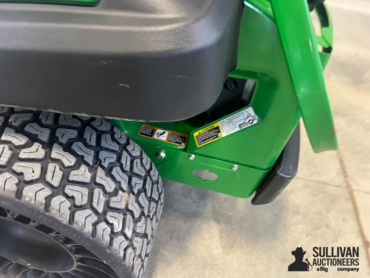 2022-john-deere-z930r-image-11