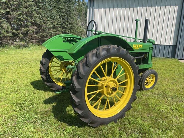john-deere-model-b-image-12