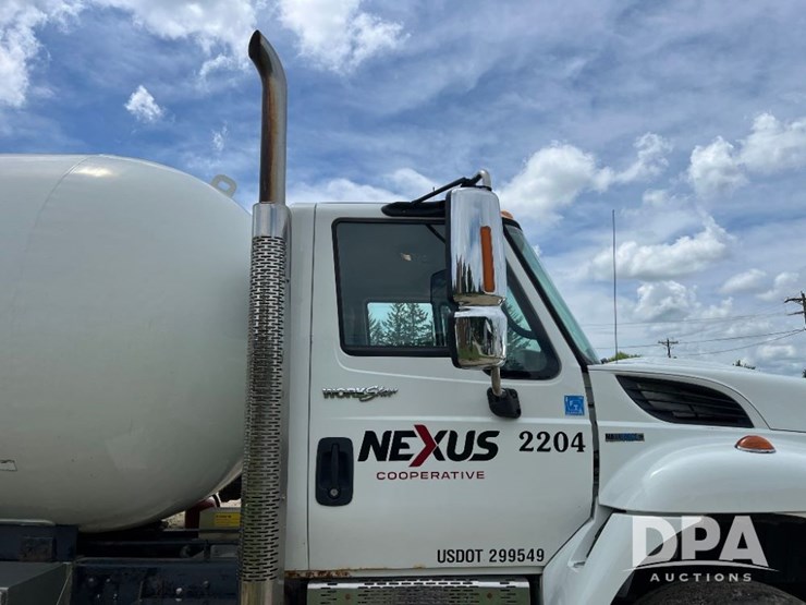 2010-ihc-prostar-7500-lp-truck-(jn2563,-unit-2204)-image-32