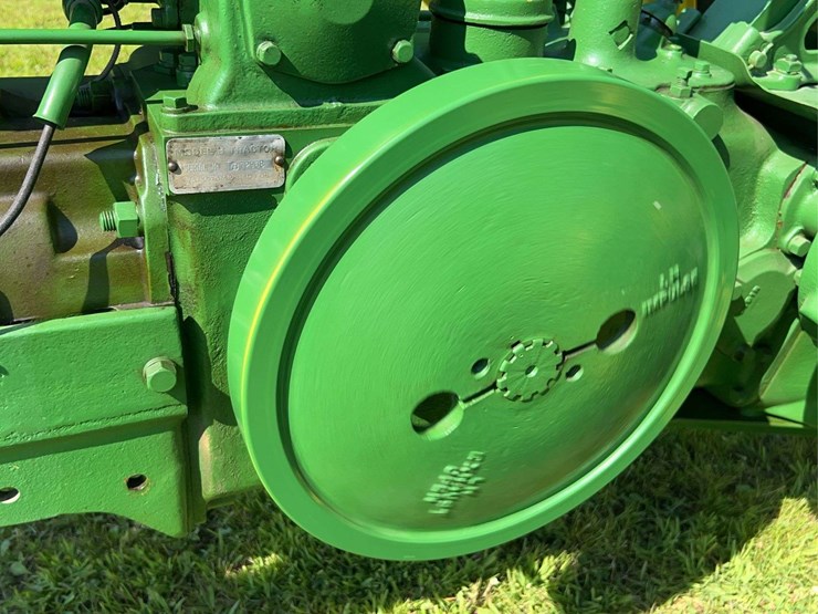 john-deere-model-b-image-60
