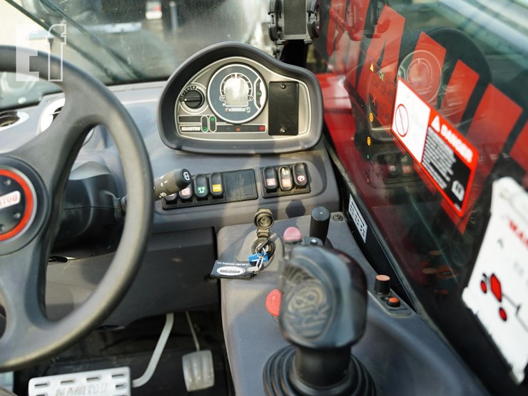 2022-manitou-mlt625-75h-image-35