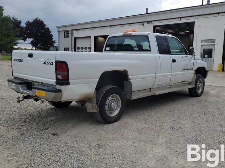 1999-dodge-ram-2500-image-5