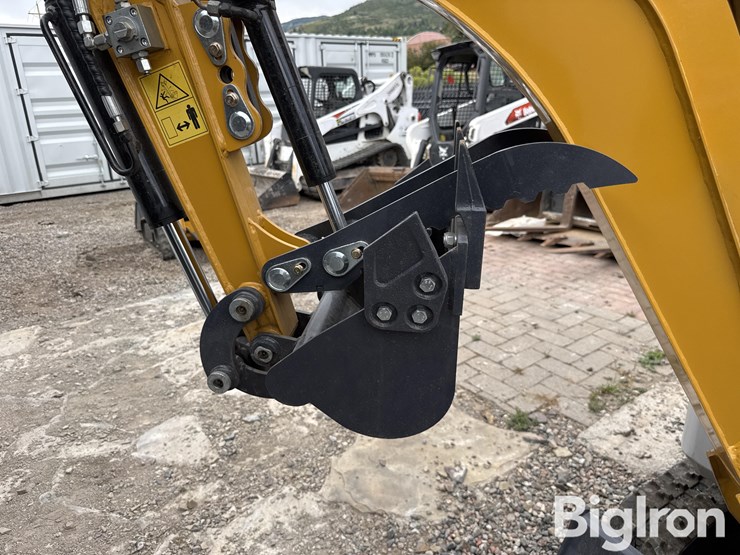 2025-ir-ire20-mini-excavator-image-11