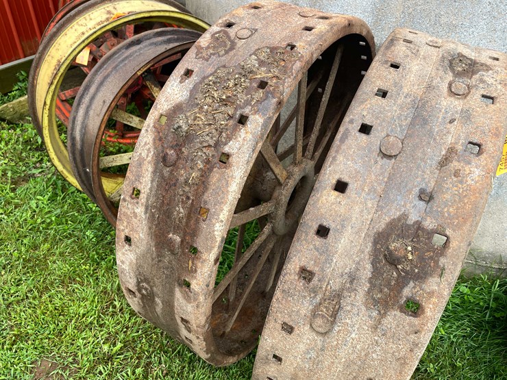 #7457-•-pair-of-tractor-tire-rims-image-6
