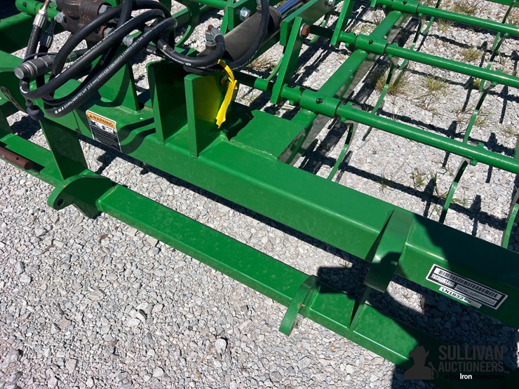 john-deere-72-image-7