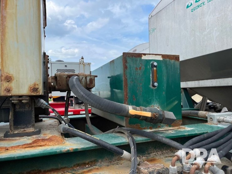 2015-b-b-dry-tender-trailer-(jn2633)-image-61