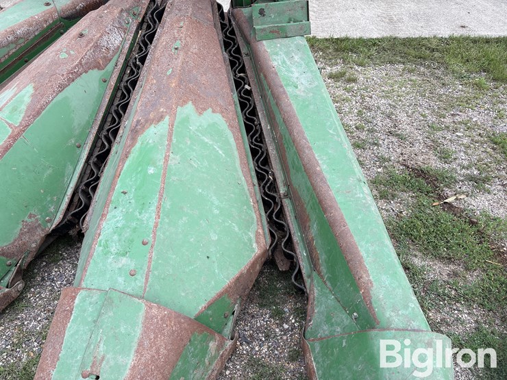 john-deere-3r30-forage-harvester-head-image-13