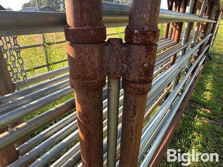 freestanding-panels-w/gate-image-18