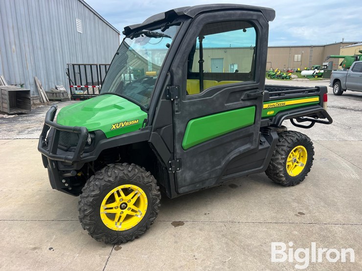 2018-john-deere-2018-image-1