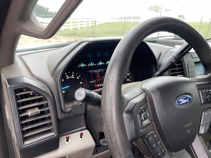 2018-ford-f150-xl-image-19