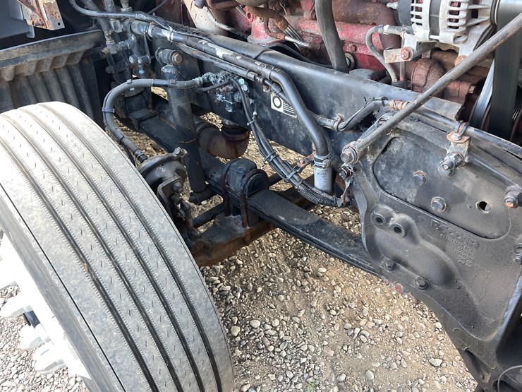 2012-kenworth-t660-image-34