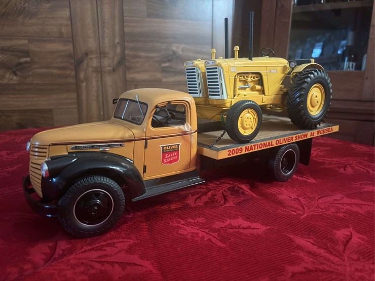 oliver-880-image-2