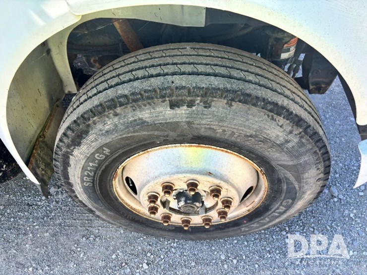 1999-ihc-8100-flatbed-truck-(gp11125,-unit-17355)-image-42