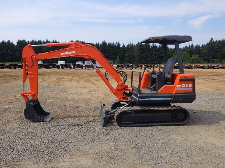 kubota-kh030-image-6