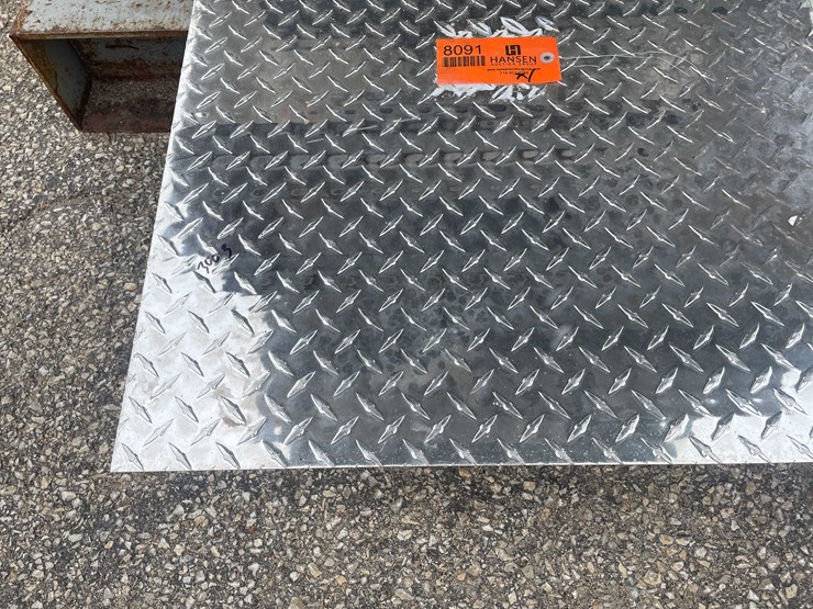 #8091-•-(1)-3003-aluminum-diamond-plate-sheet-stock-(shed)-image-2