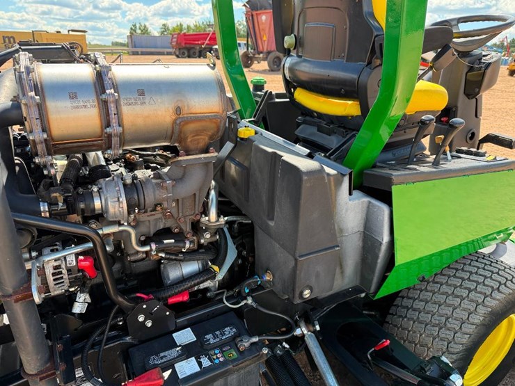2022-john-deere-1600-image-33