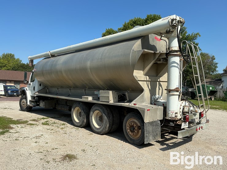 2006-freightliner-m106-t/a-bulk-feed-truck-image-7