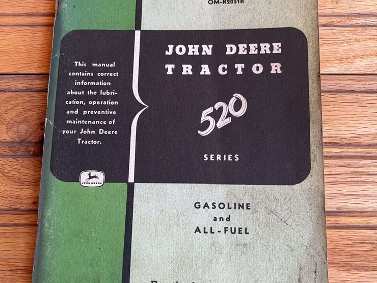 john-deere-520-image-1
