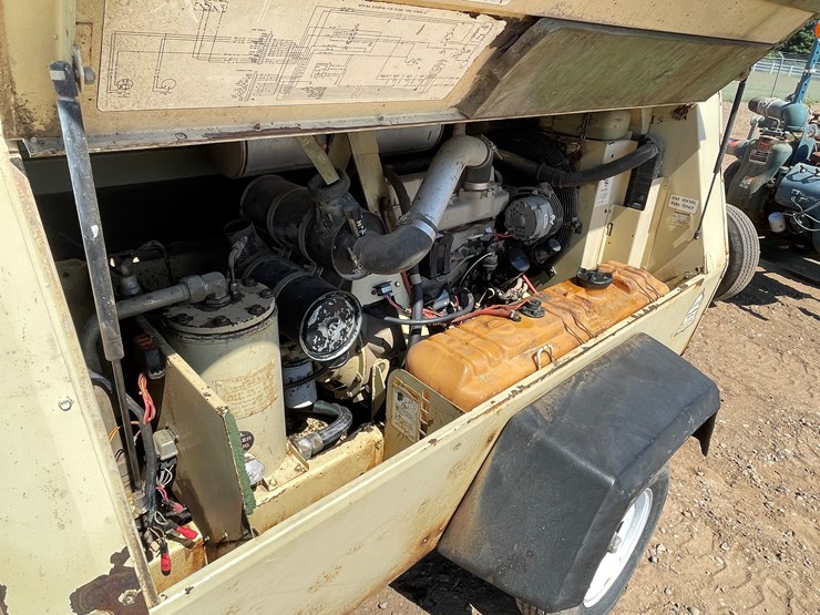 john-deere-4039-image-9