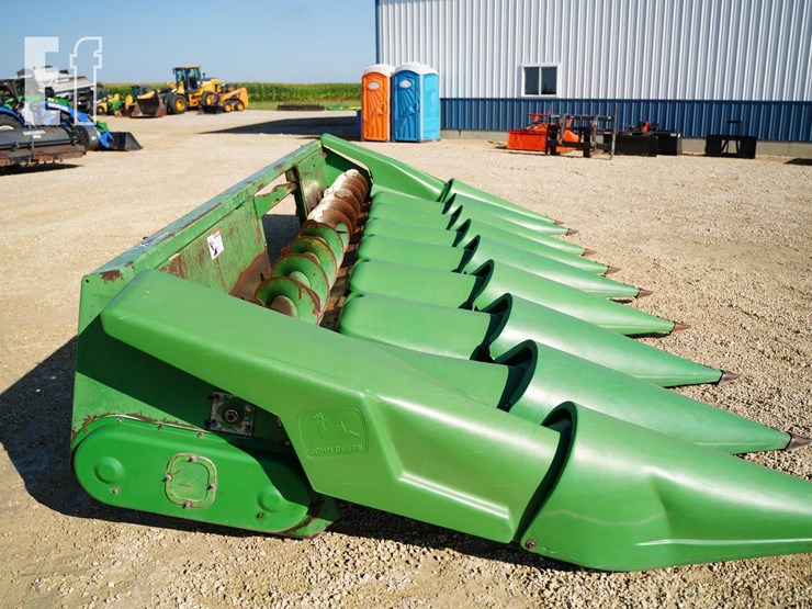 1988-john-deere-843-image-13