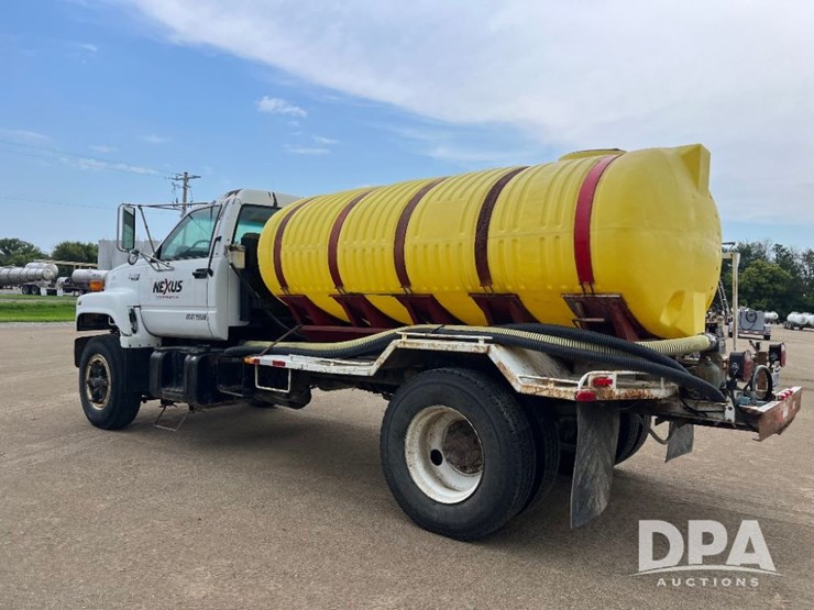 1993-chevrolet-kodiak-liquid-nurse-truck-(jn2597,-unit-2006)-image-16