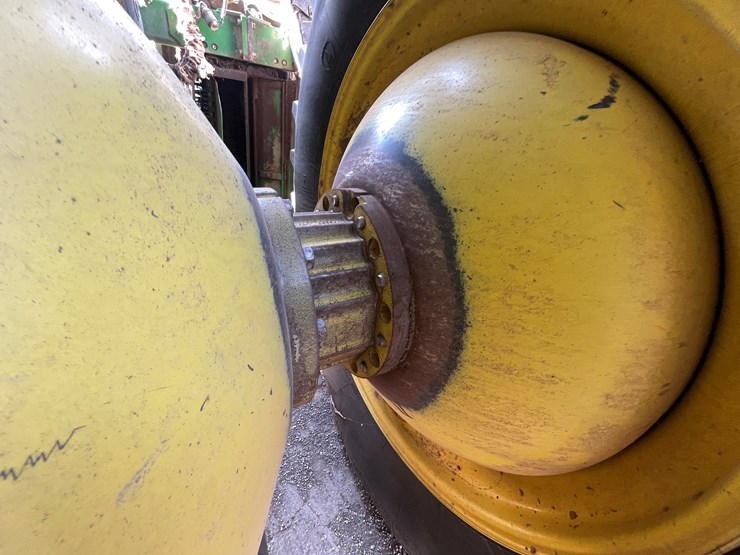 2012-john-deere-7760-image-128