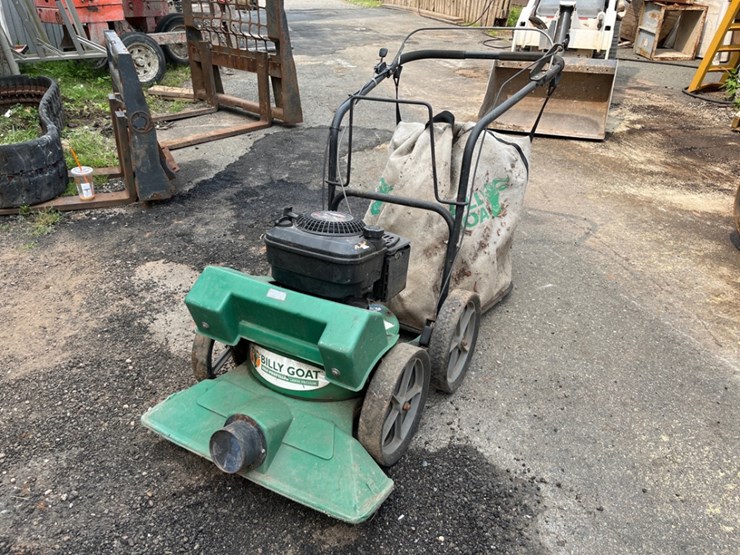 billy-goat-kd512sp-self-propelled-gas-lawn-vacuum-image-2
