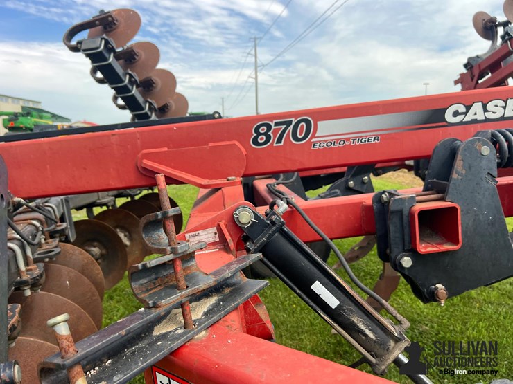 2010-case-ih-2010-image-19