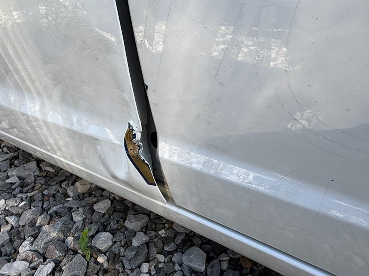 #14-•-#26458-•-2018-dodge-charger-sedan-2c3cdxat6jh212440-image-15