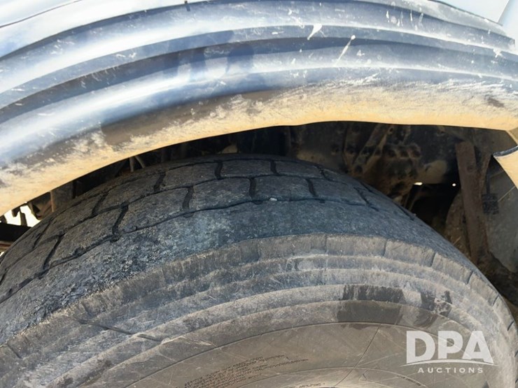 2009-sterling-feed-truck-(jn2573,-unit-2018)-image-28