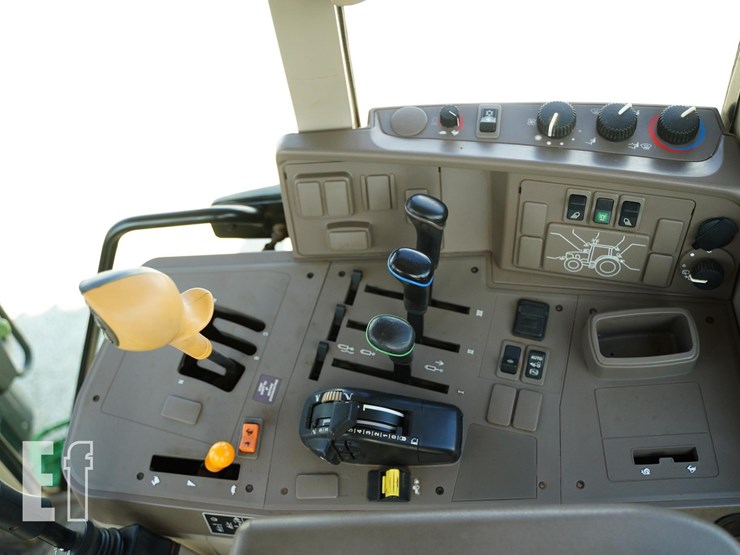 2018-john-deere-6120m-image-31