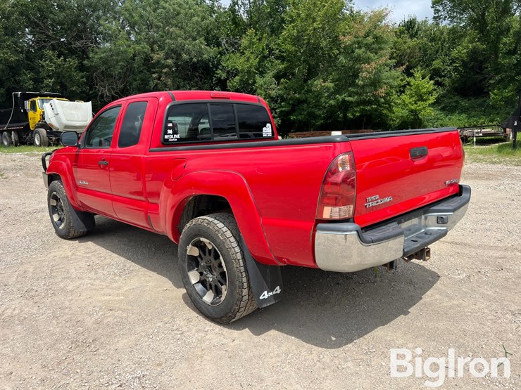 2006-toyota-tacoma-image-7