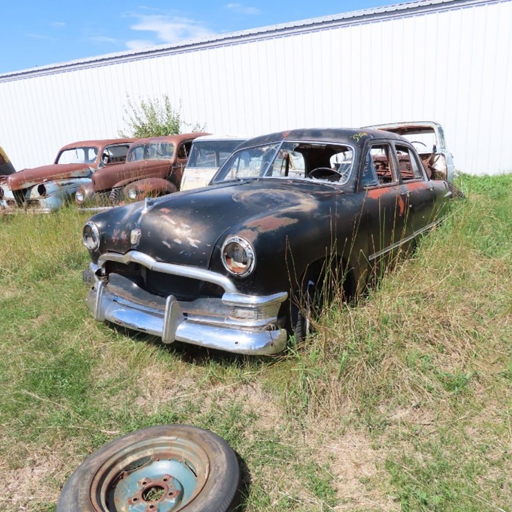 1949 FORD 50