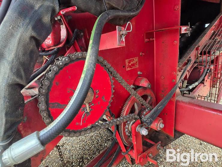 1994-case-ih-1688-image-17