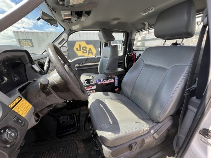 2016-ford-f350-sd-image-17