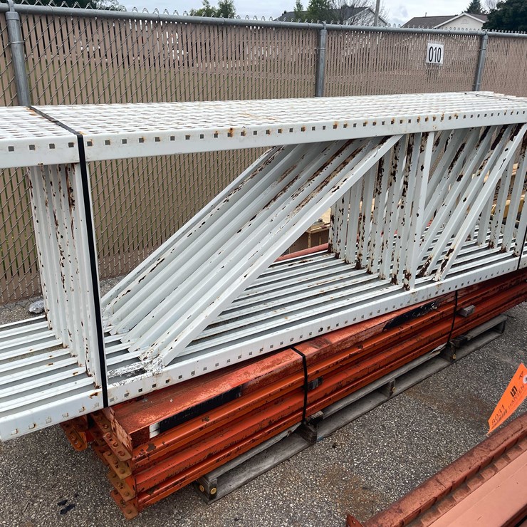 #8030 • Teardrop Pallet Racking (O10)