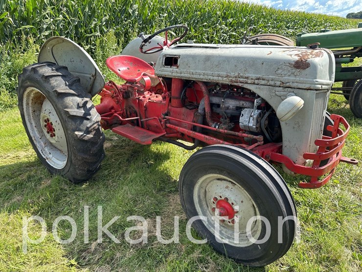 ford-8n-image-3