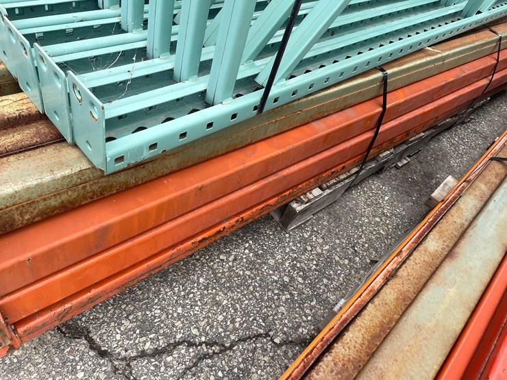 #8032-•-teardrop-pallet-racking-(o10)-image-13