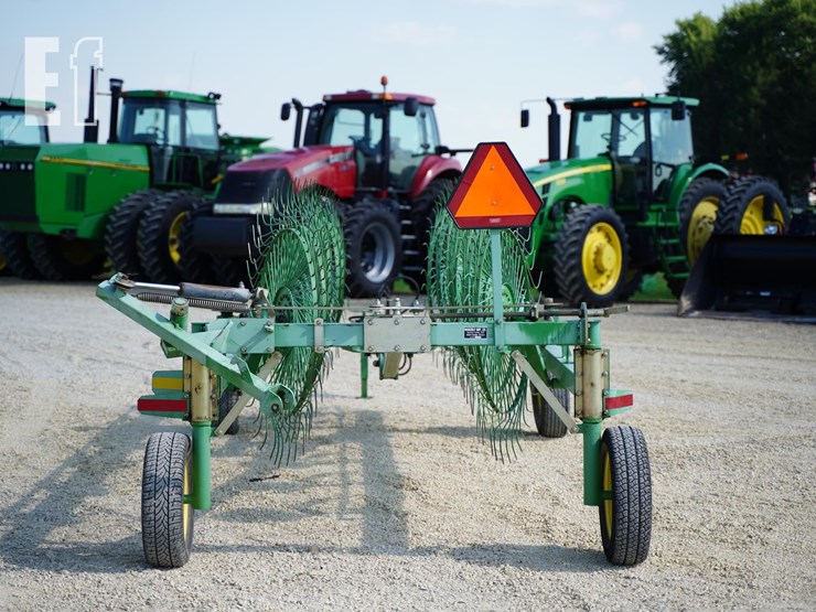 2001-john-deere-704-image-6