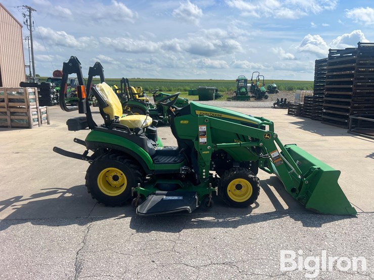 2013-john-deere-1025r-image-4