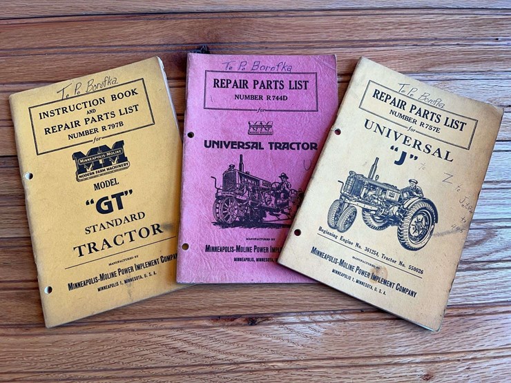 (3)-minneapolis-moline-tractor-manuals-image-1