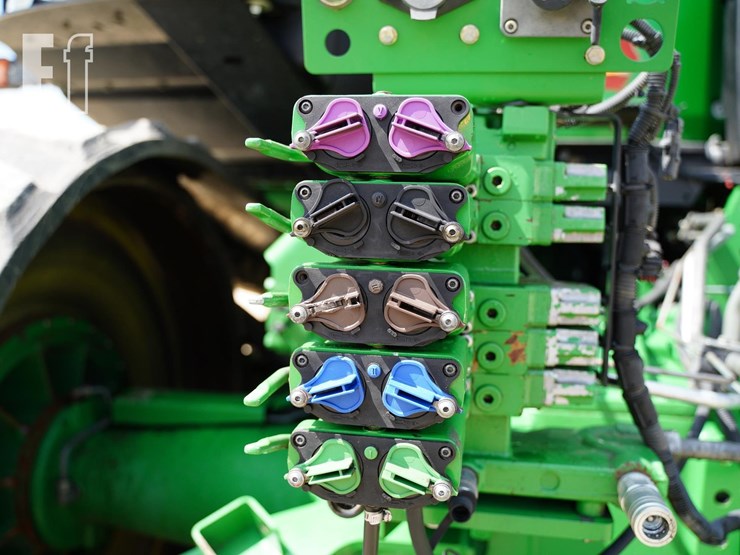 2013-john-deere-9510rt-image-28