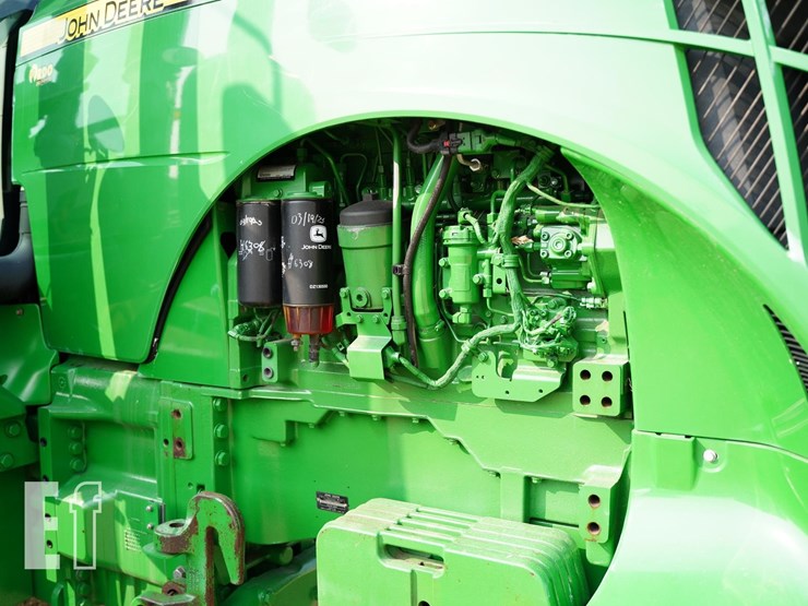 2013-john-deere-8360rt-image-18