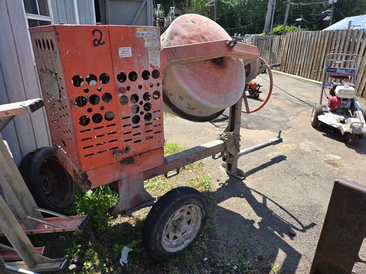 crown-c6c-6cuft-concrete-mixer-image-3