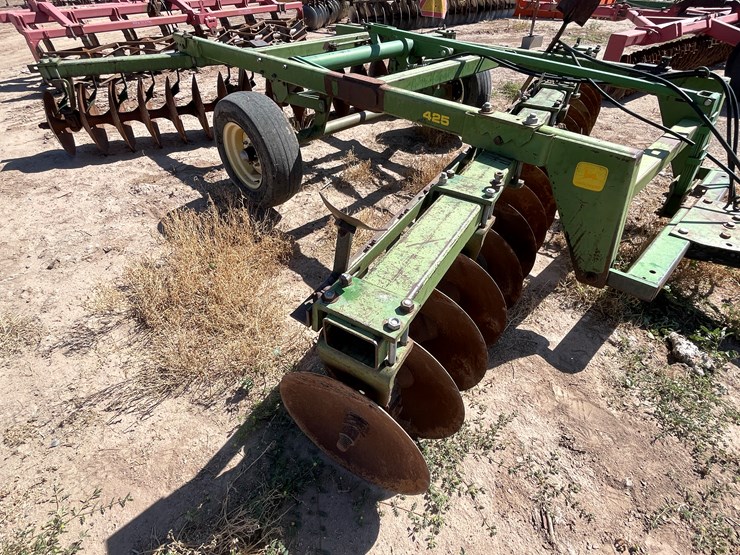 john-deere-425-image-9