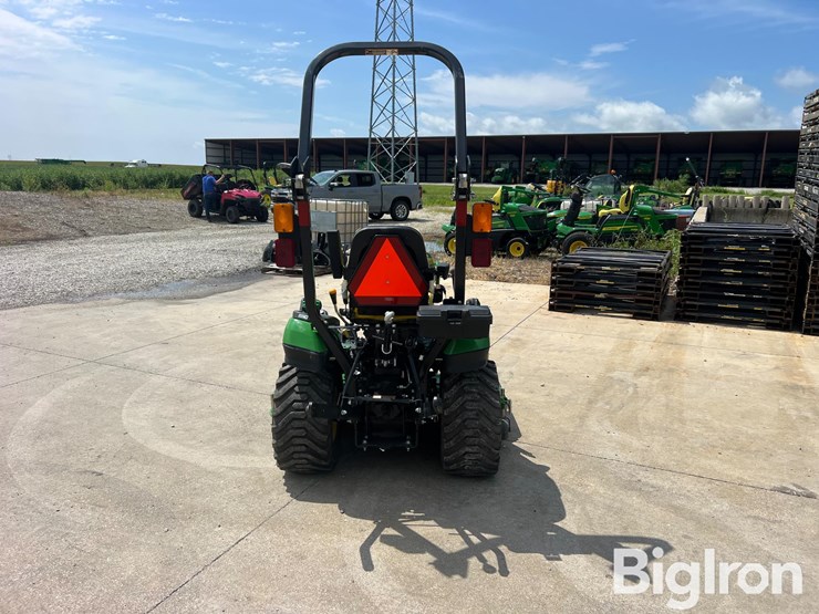 2018-john-deere-1025r-image-6