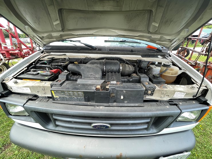 2007-ford-e350-image-43