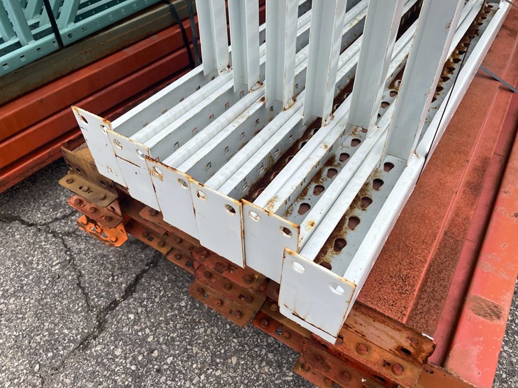 #8033-•-teardrop-pallet-racking-(o10)-image-4