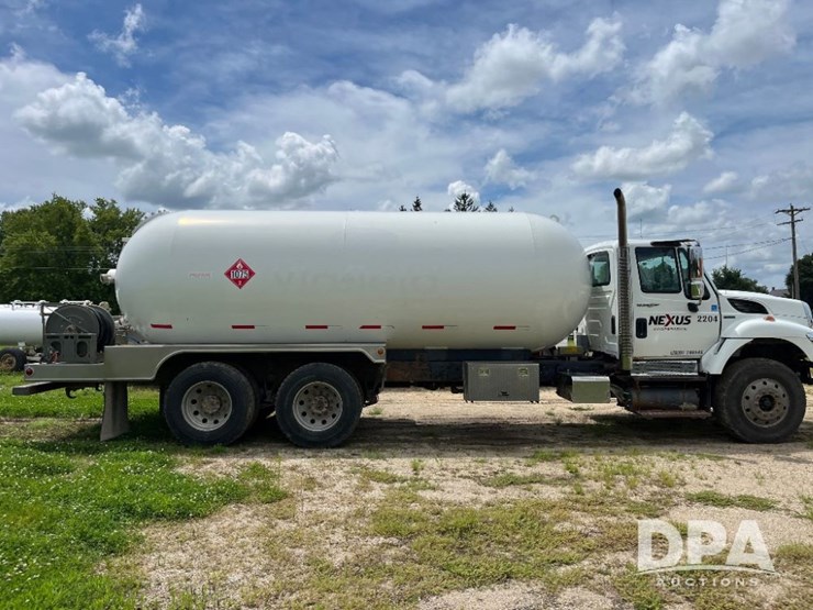 2010-ihc-prostar-7500-lp-truck-(jn2563,-unit-2204)-image-8